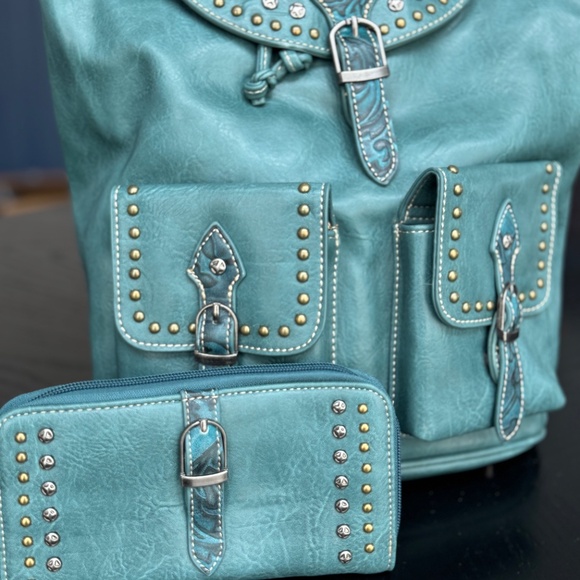 American Bling by Montana West Handbag and Wallet Set NWT - Picture 2 of 7